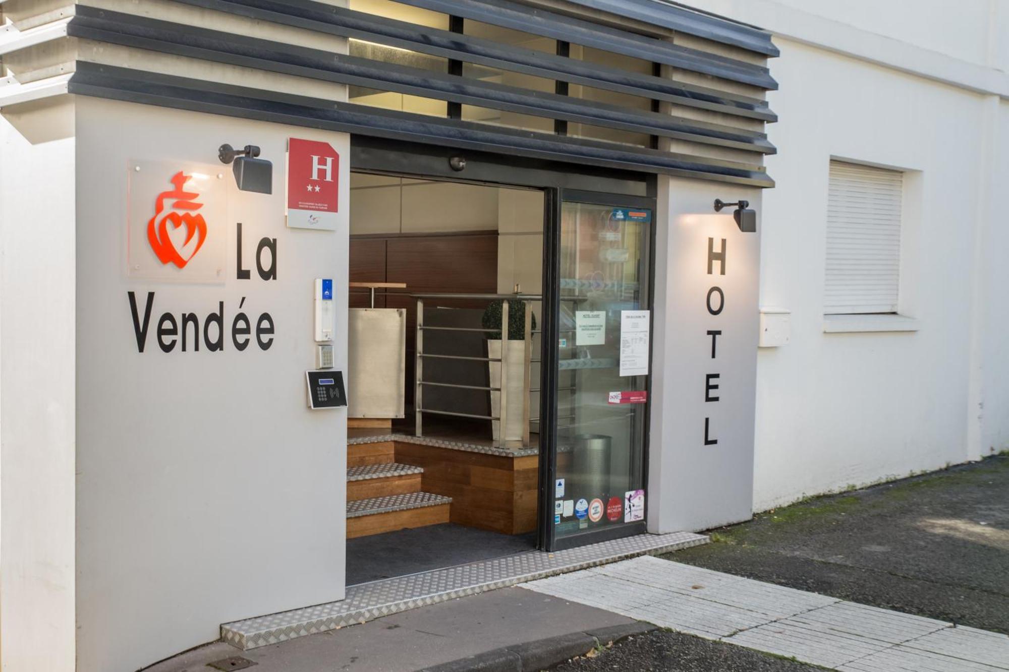 Hotel De La Vendee La Roche-sur-Yon Buitenkant foto